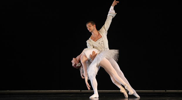 Due artisti del Balletto di Milano