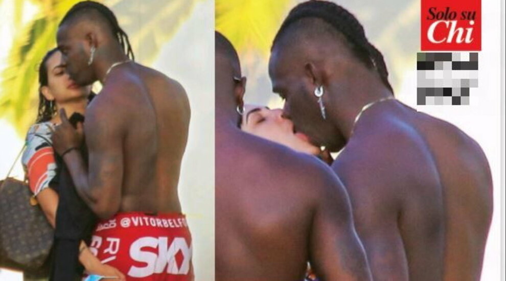 Mario Balotelli scatenato in vacanza, bacia la ragazza conosciuta ...